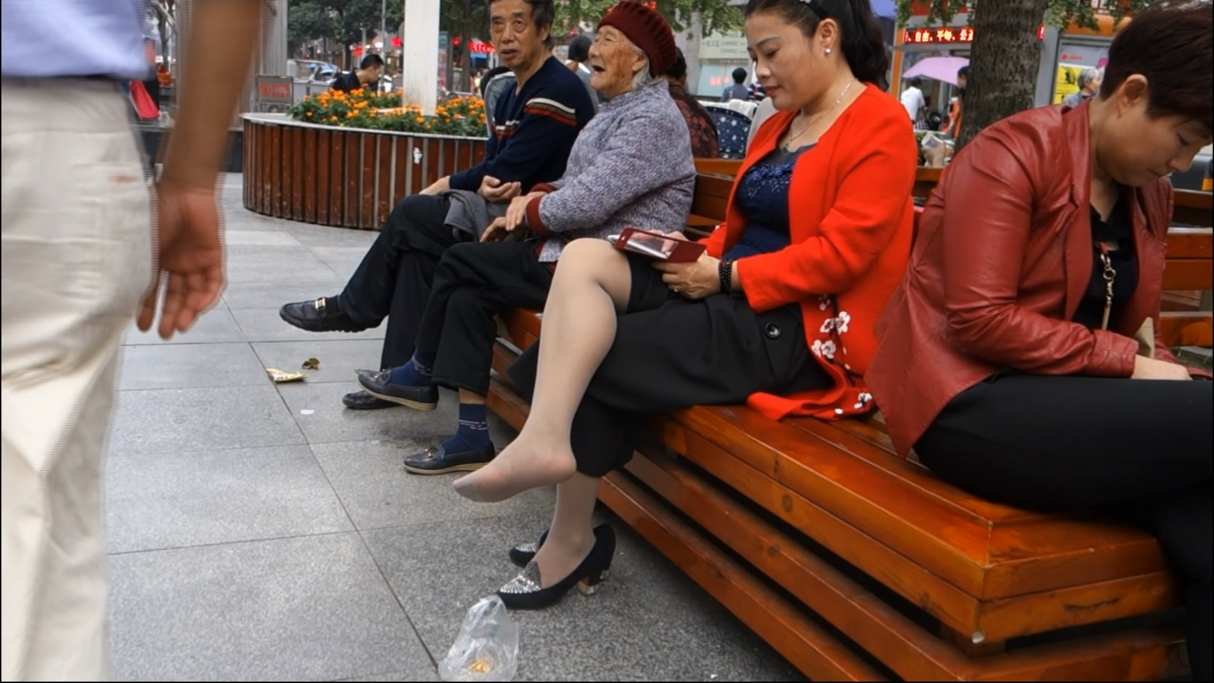 streetsnapnylon[00 01 12][20181205 213131 1]